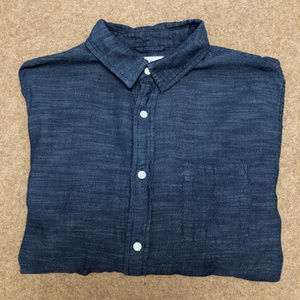 Urban Pipeline Button-Down for Chill Exurbanites!